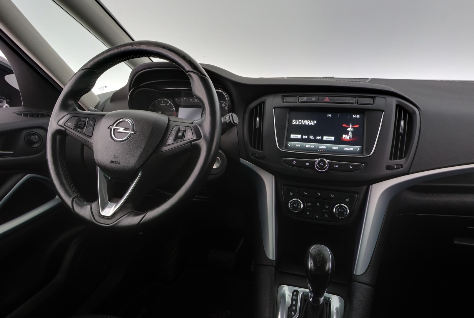 OPEL Zafira 2017