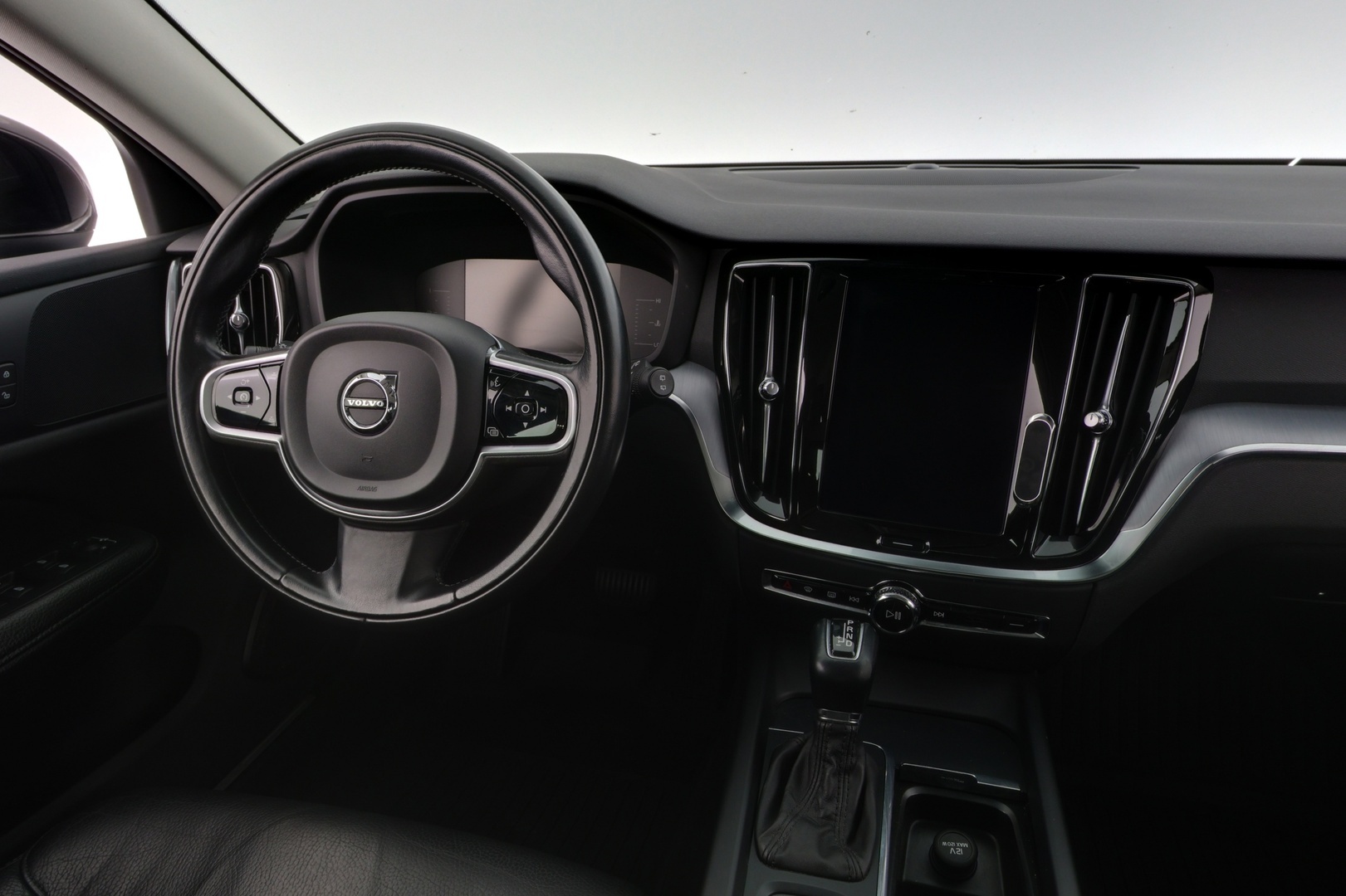 VOLVO V60 2019