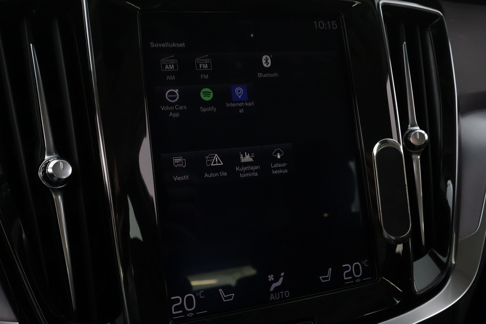 VOLVO V60 2019
