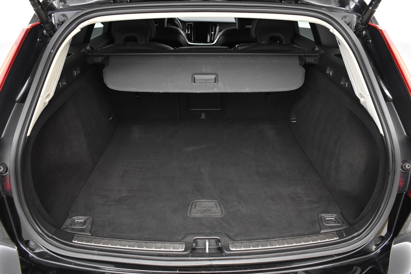 VOLVO V60 2020
