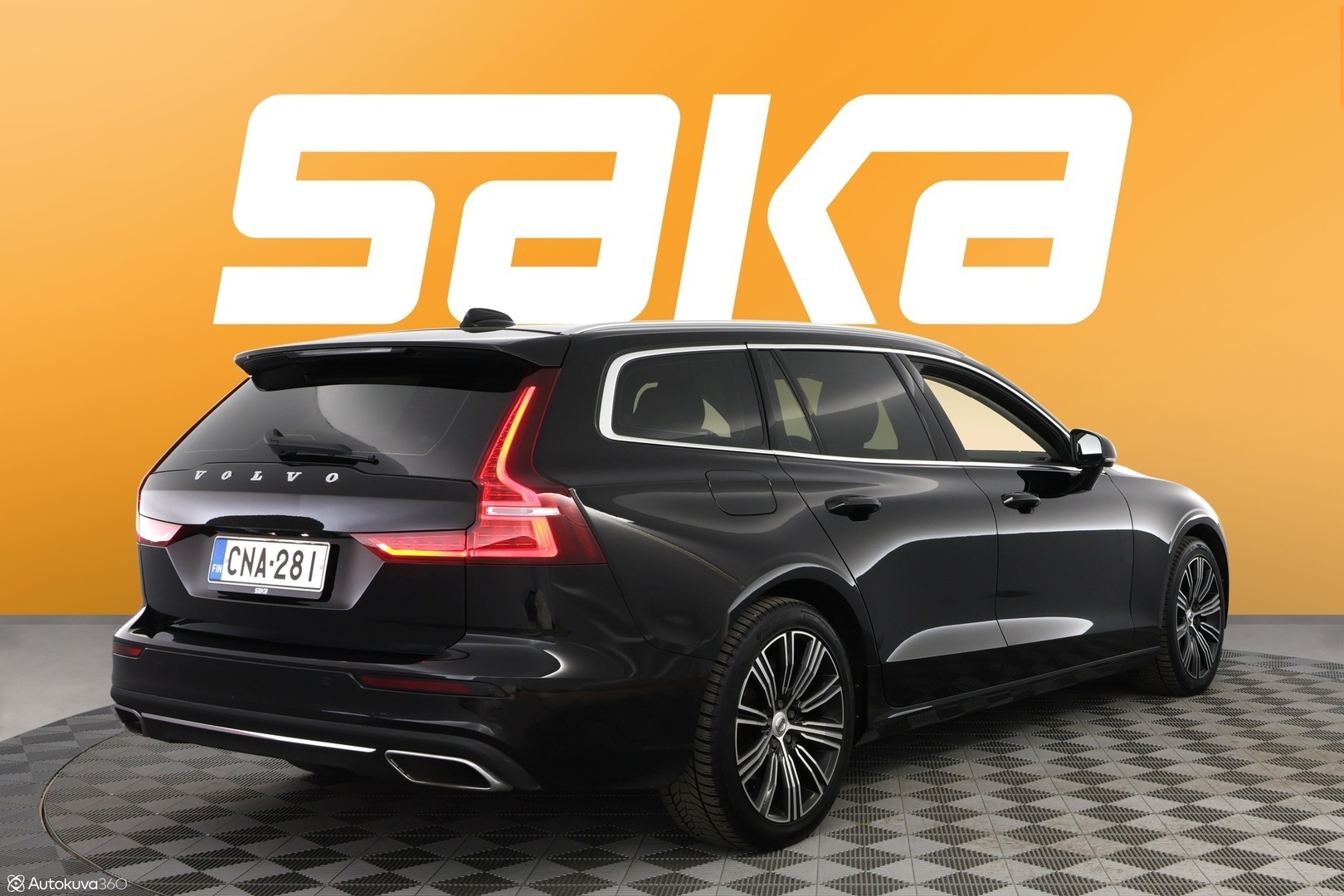 VOLVO V60 2020