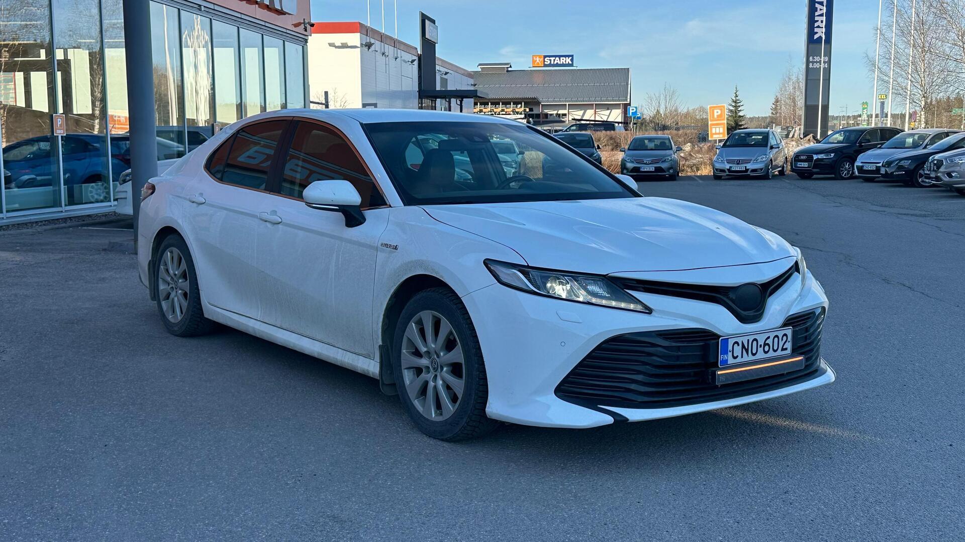 TOYOTA Camry 2019