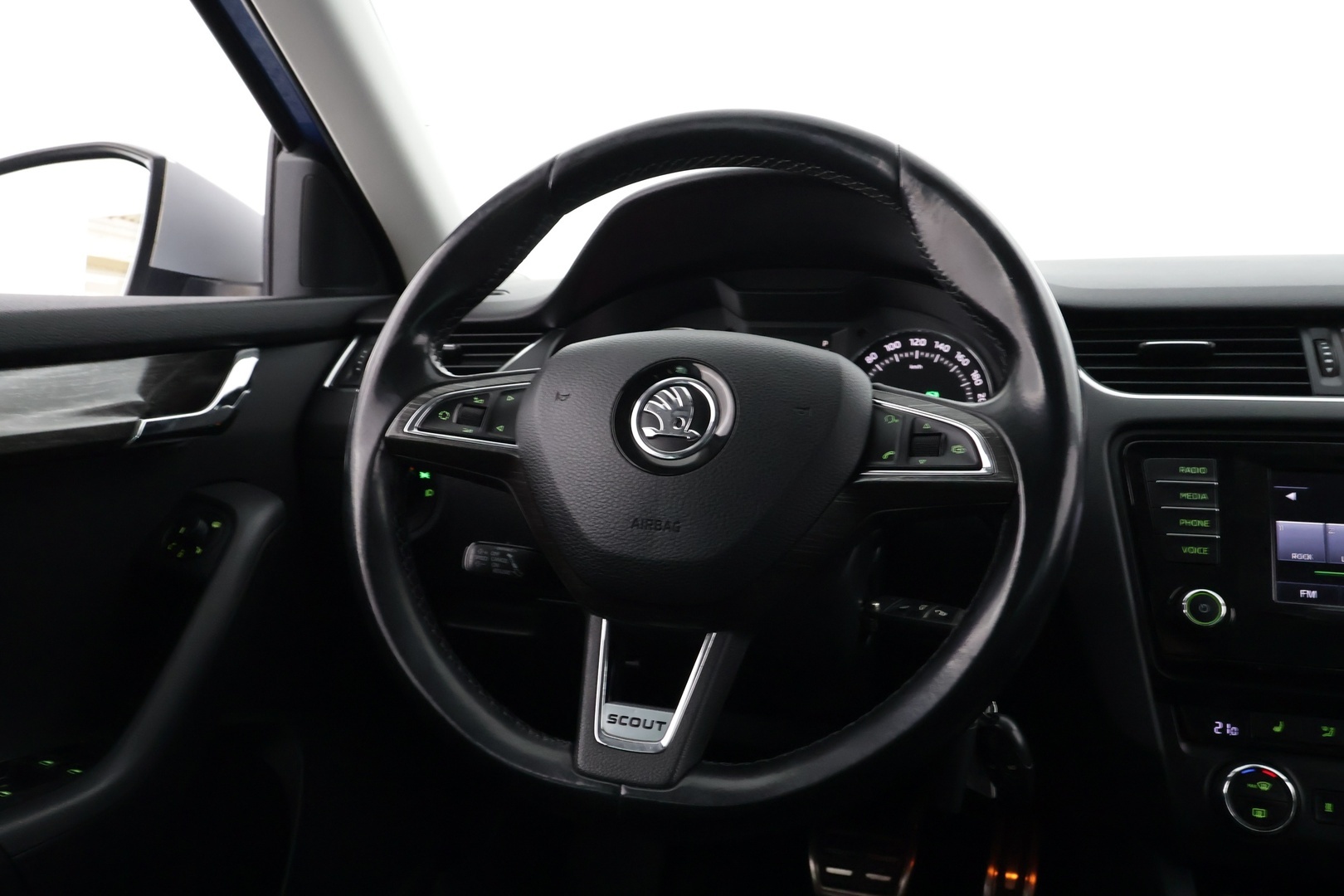 SKODA Octavia 2015