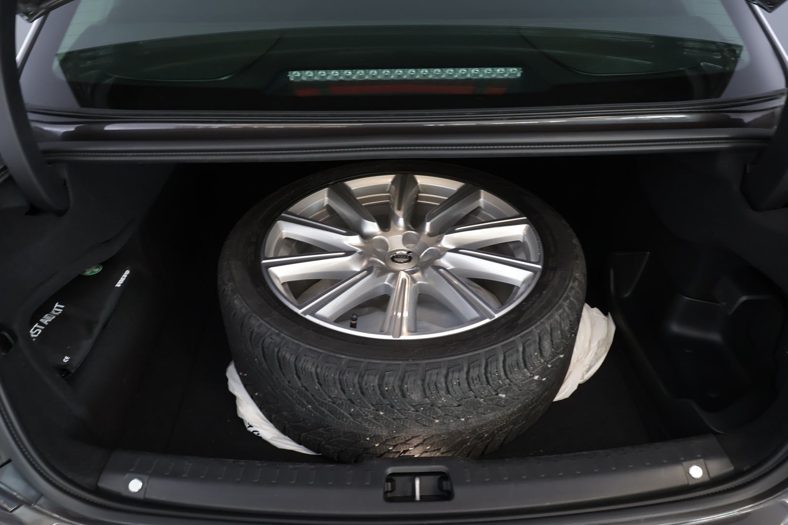 VOLVO S90 2021