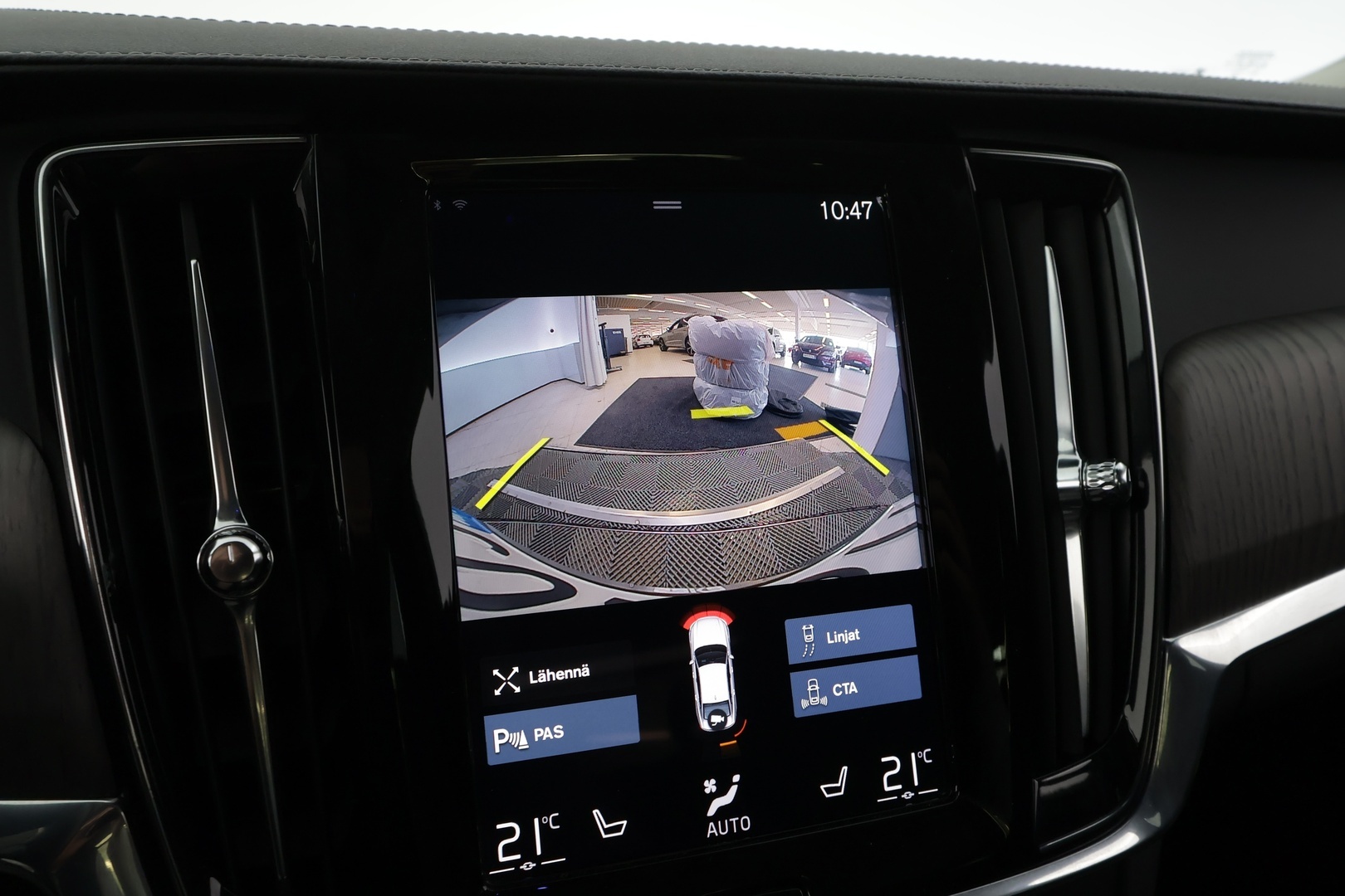 VOLVO S90 2021