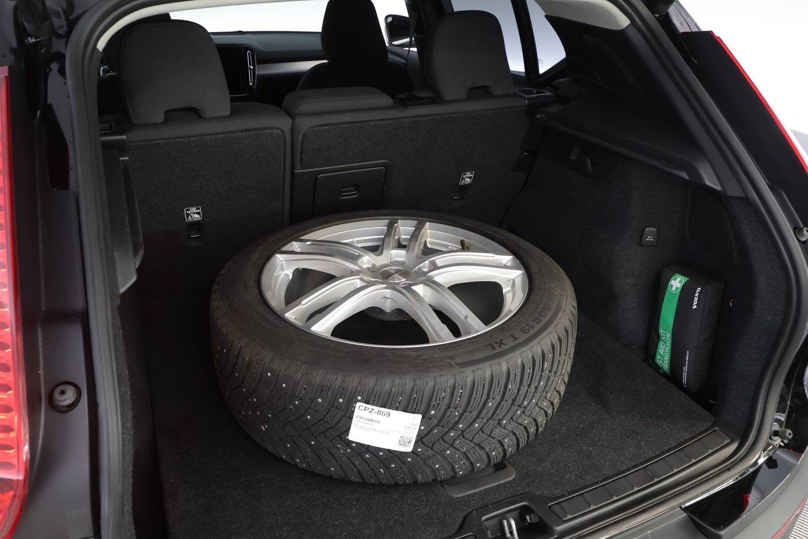 VOLVO XC40 2022