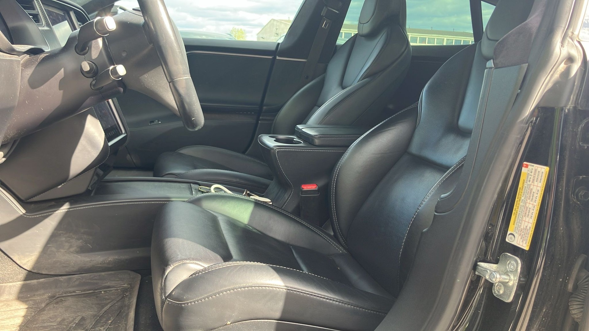 TESLA Model S 2019