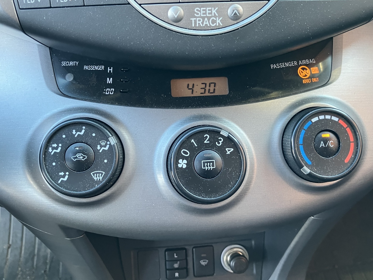 TOYOTA RAV4 2006