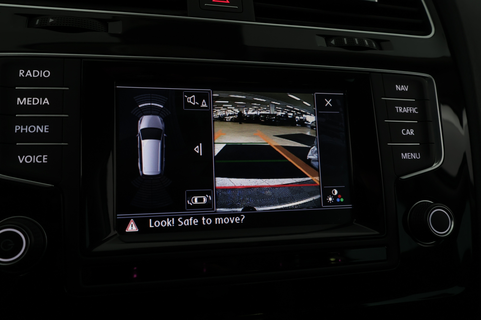 VOLKSWAGEN Golf 2015