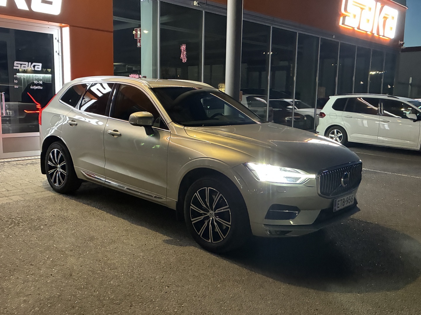 VOLVO XC60 2020