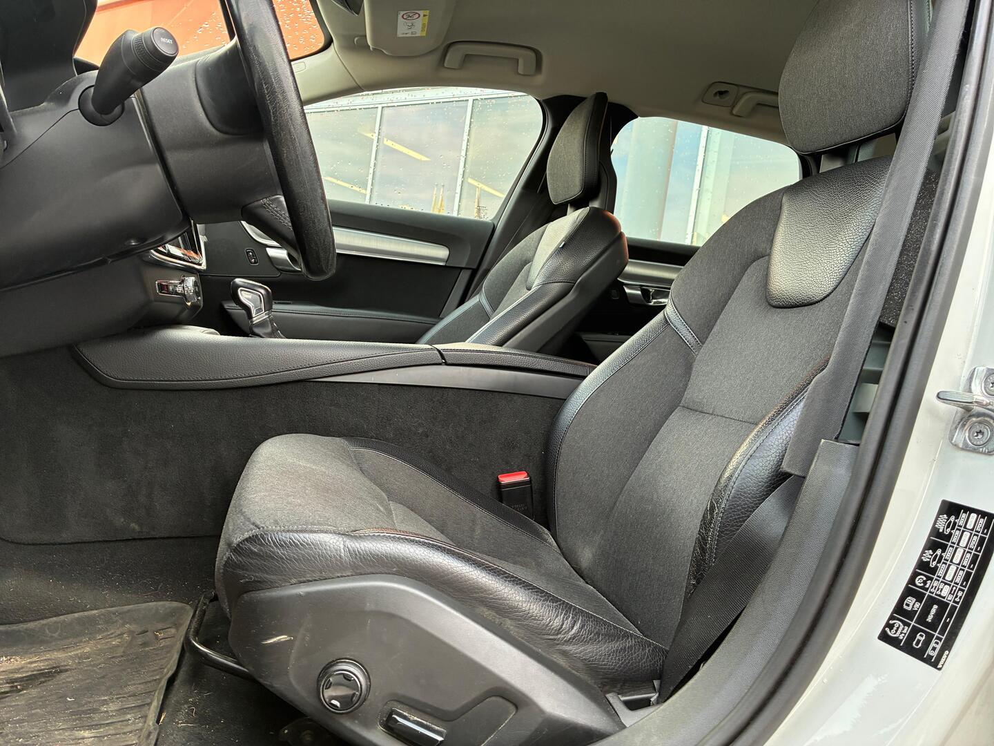 VOLVO V90 2016