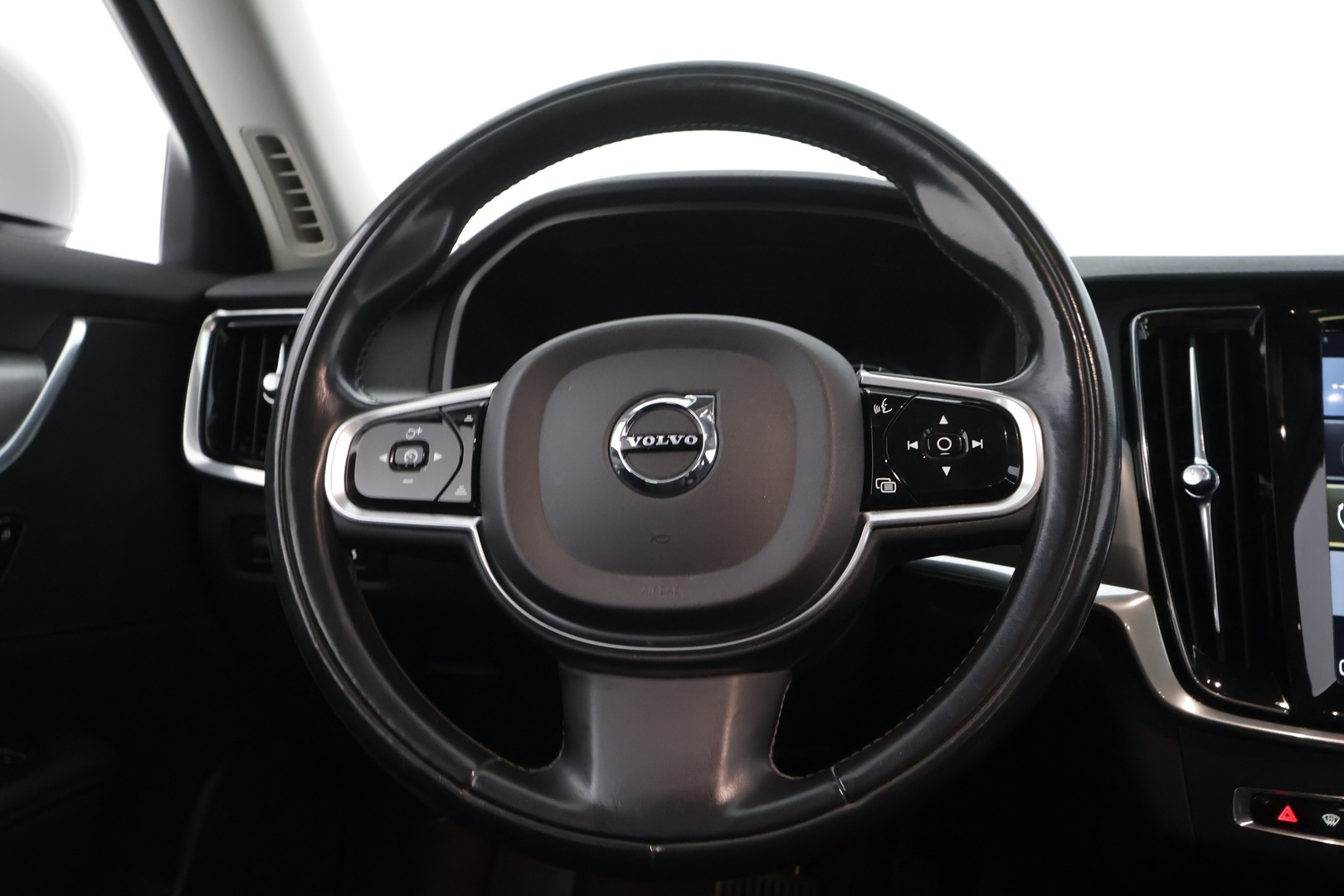 VOLVO V90 2017
