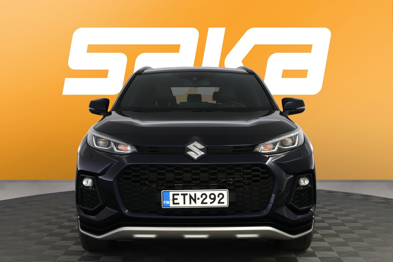 SUZUKI Across 2022