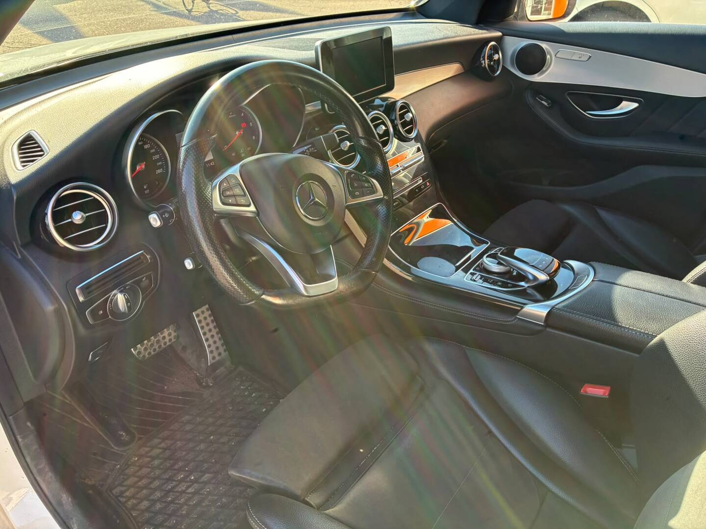 MERCEDES-BENZ GLC 2018