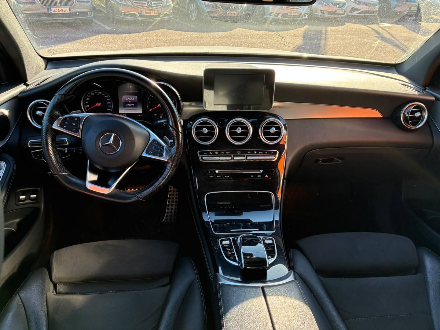 MERCEDES-BENZ GLC 2018