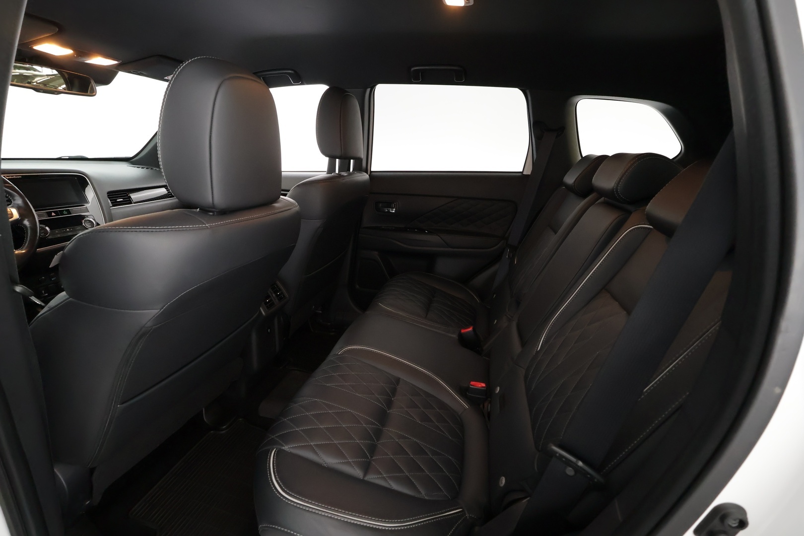 MITSUBISHI Outlander PHEV 2019