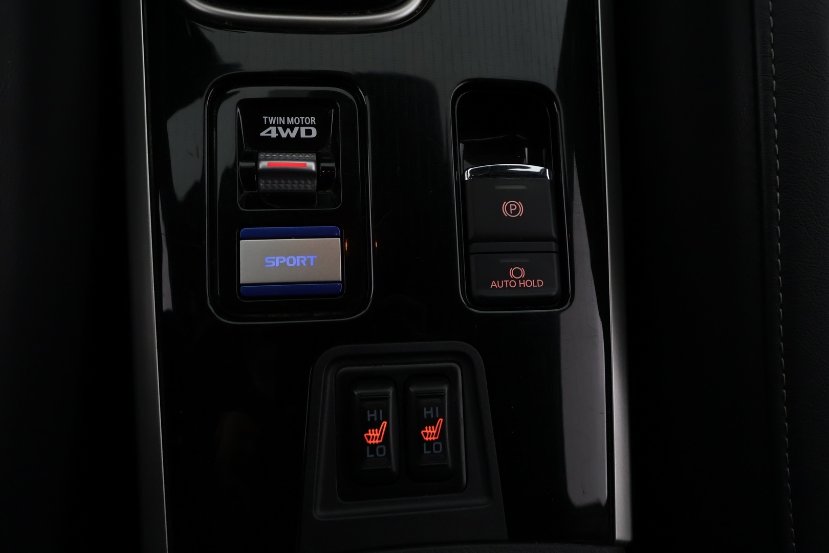 MITSUBISHI Outlander PHEV 2019