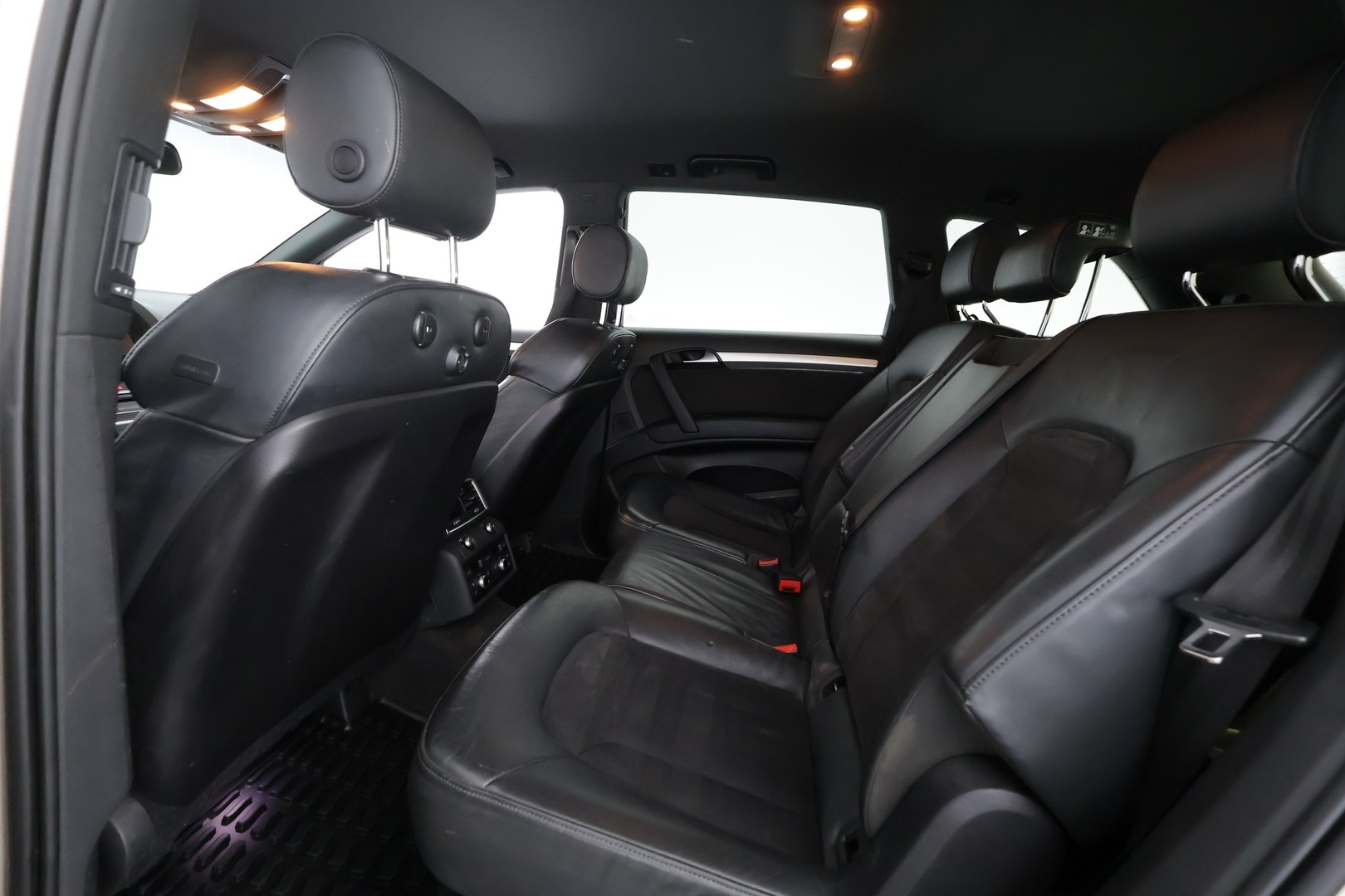 AUDI Q7 2012