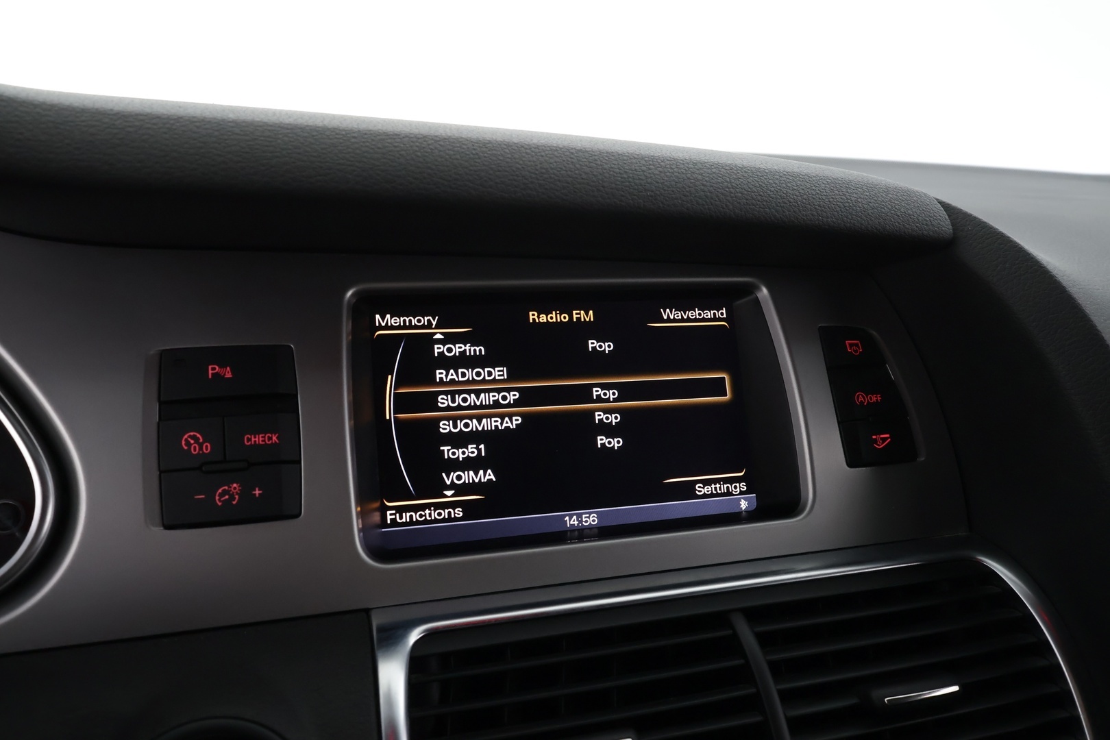 AUDI Q7 2012
