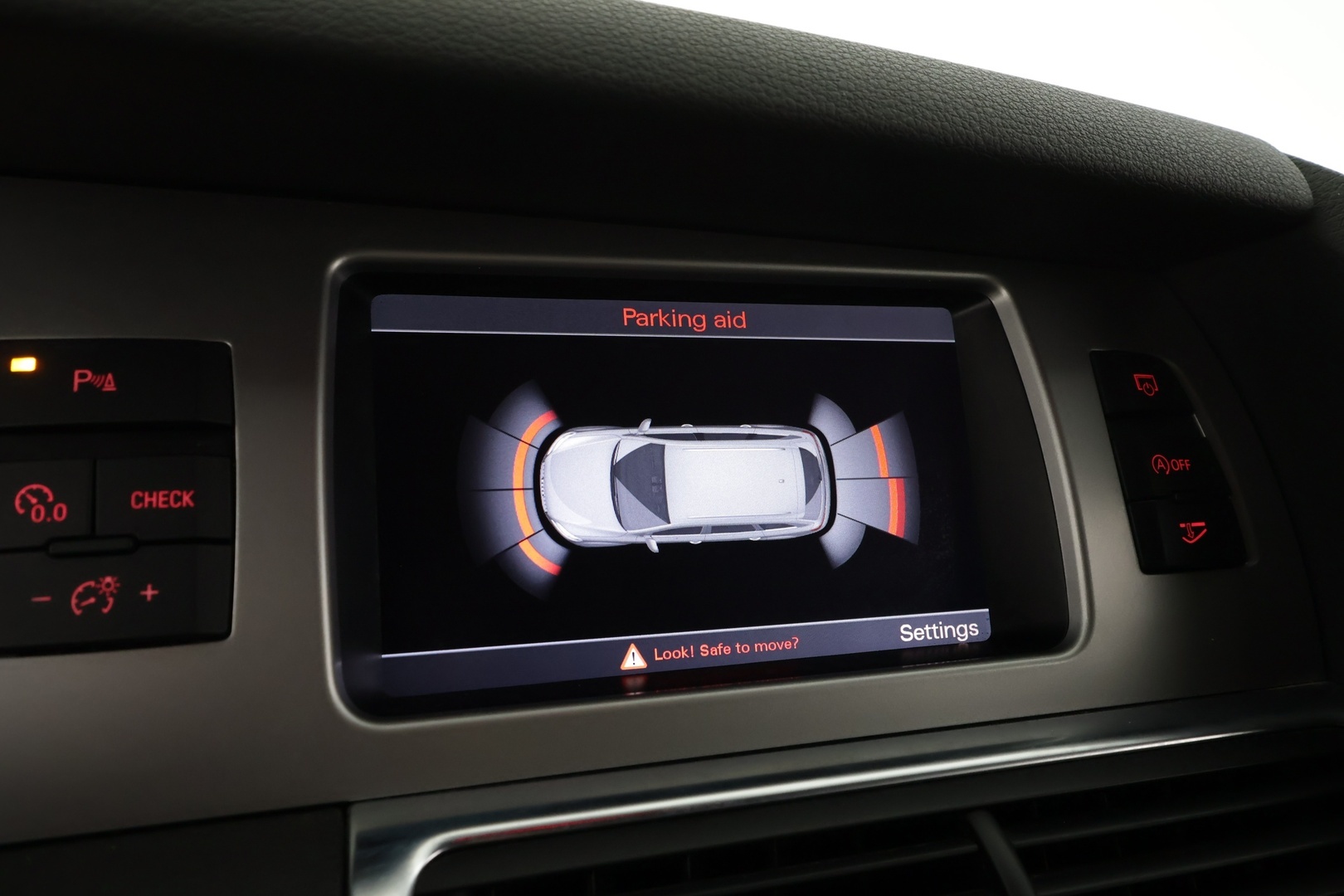 AUDI Q7 2012
