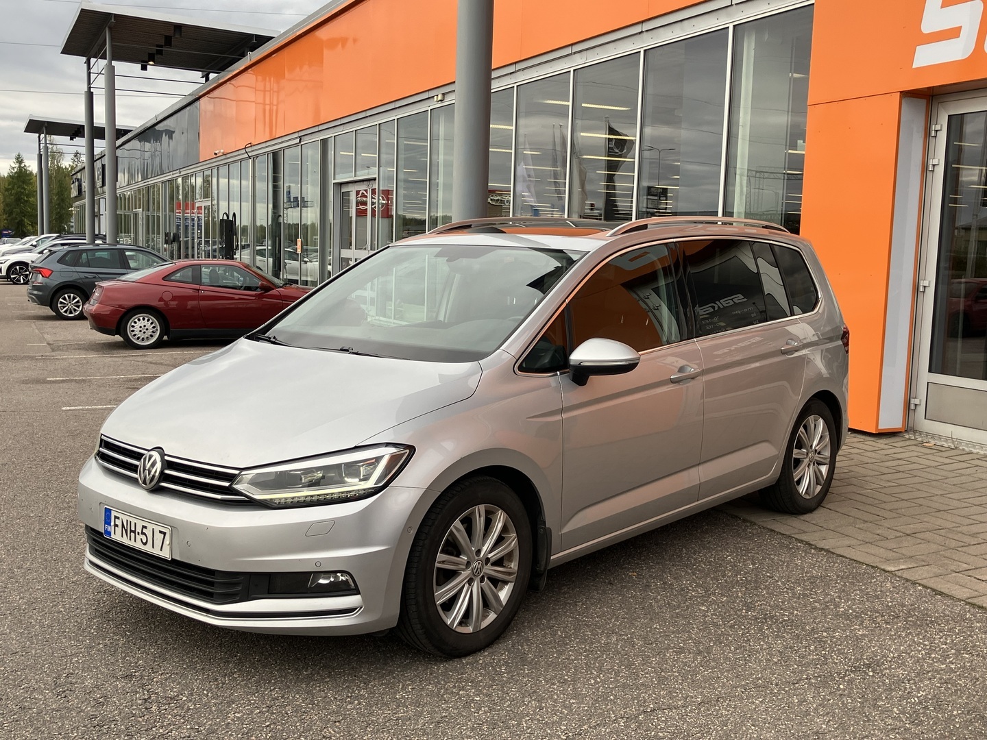 VOLKSWAGEN Touran 2018