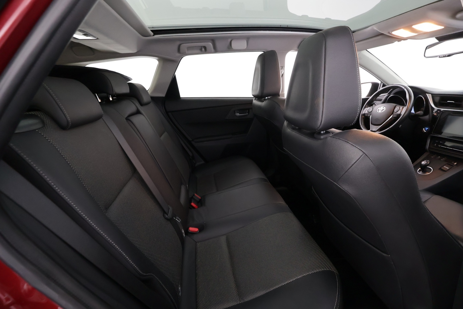 TOYOTA Auris 2019
