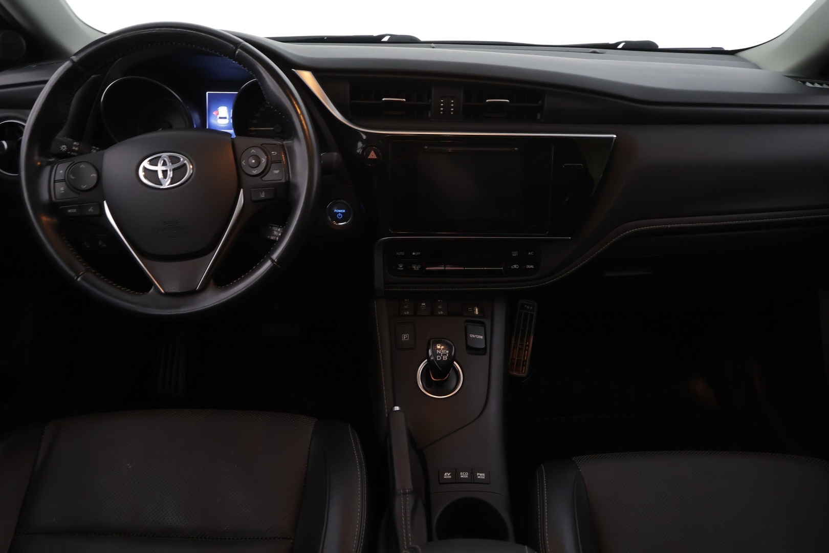 TOYOTA Auris 2019
