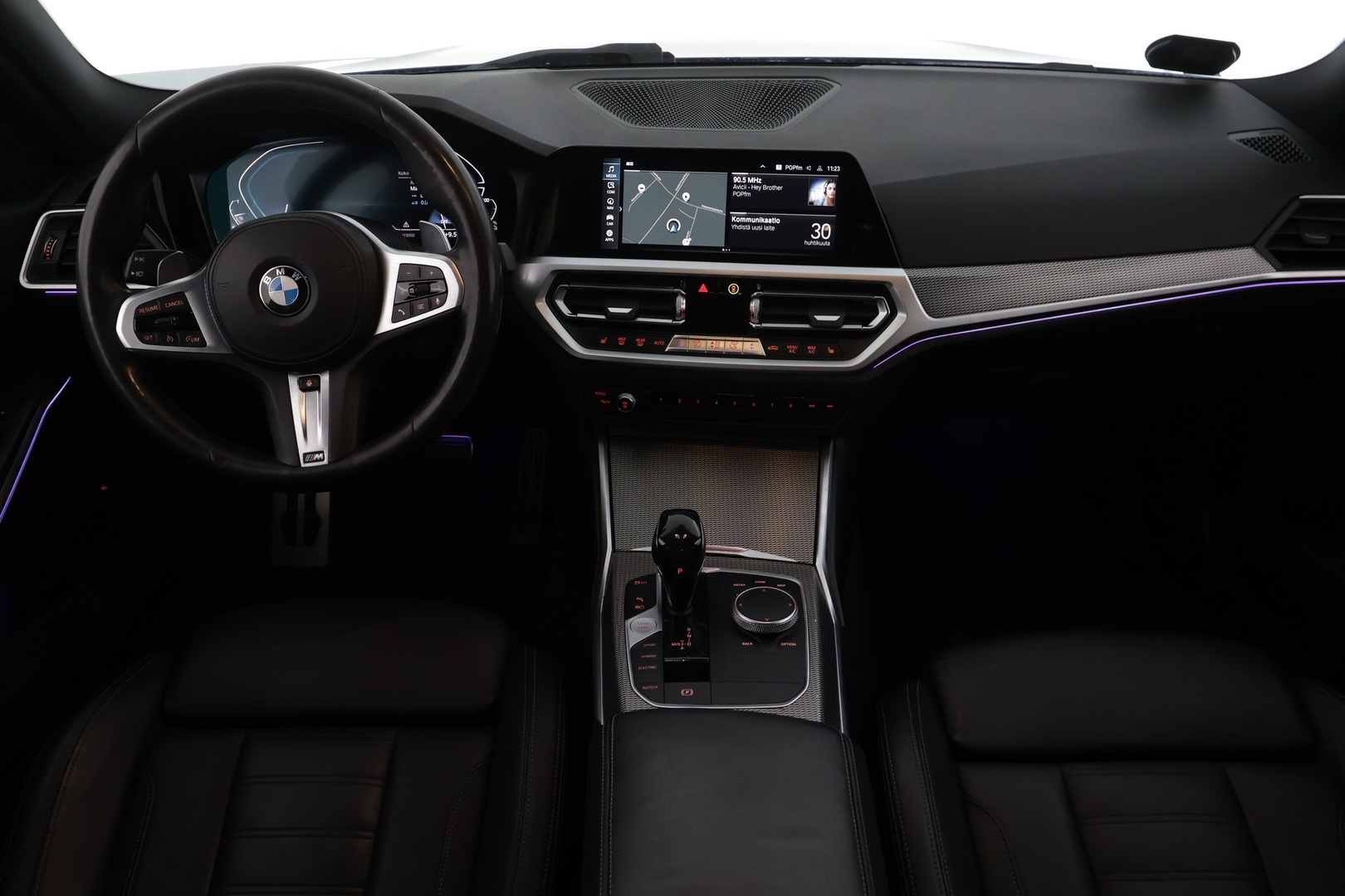 BMW 330 2020
