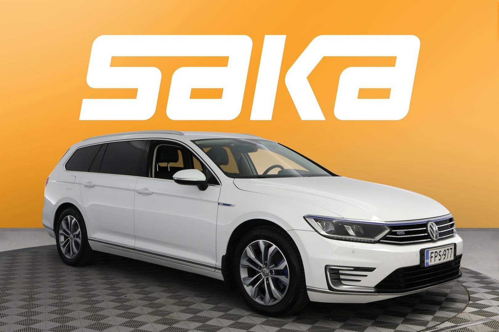 VOLKSWAGEN Passat 2018