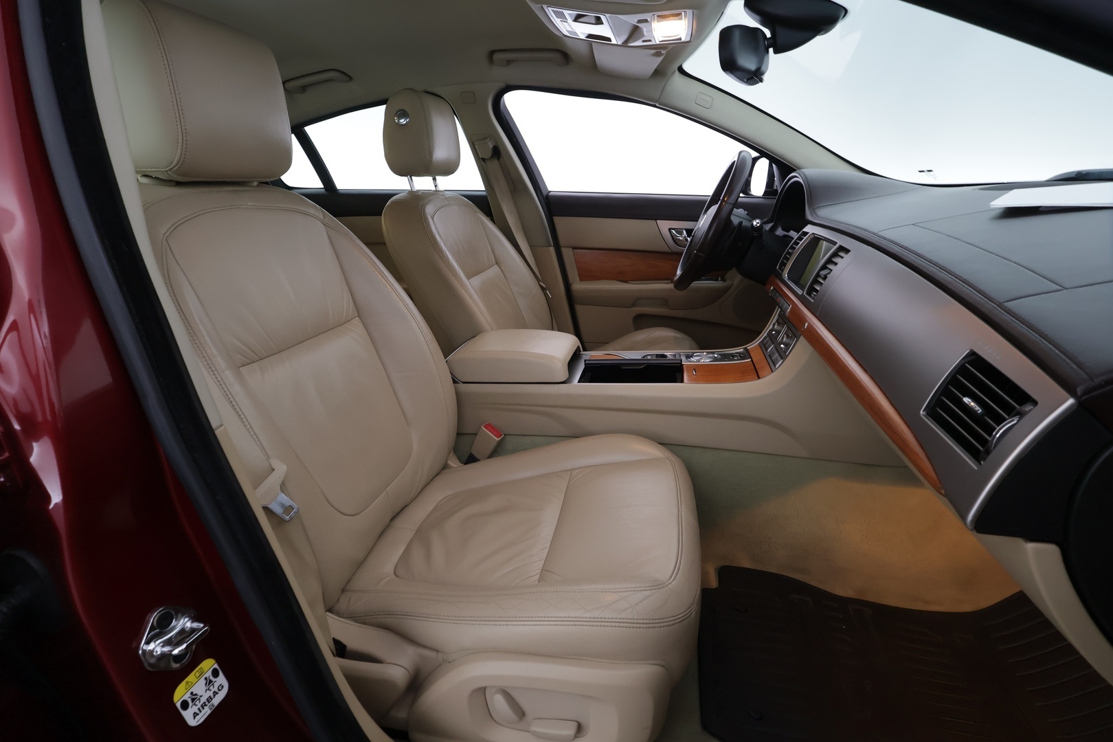 JAGUAR XF 2011
