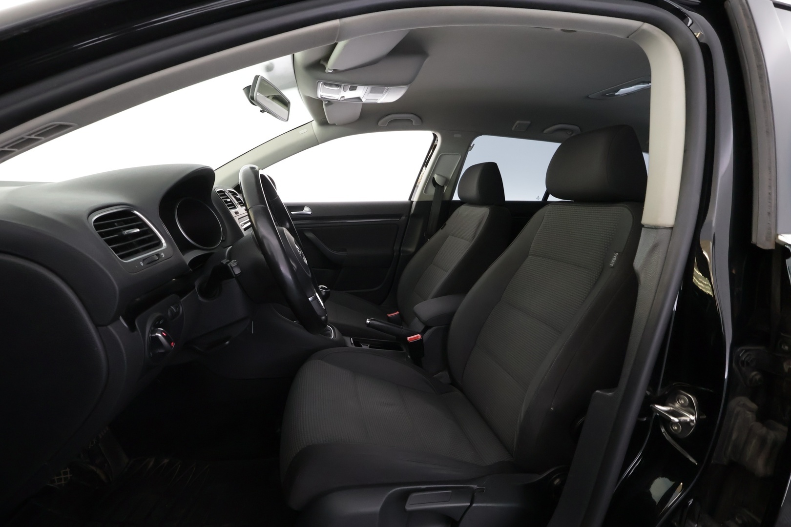 VOLKSWAGEN Golf 2011