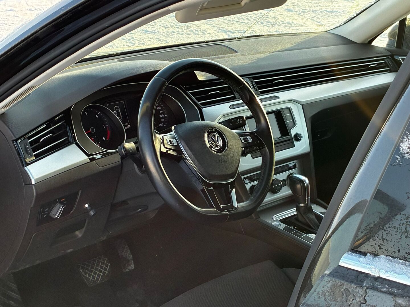 VOLKSWAGEN Passat 2015