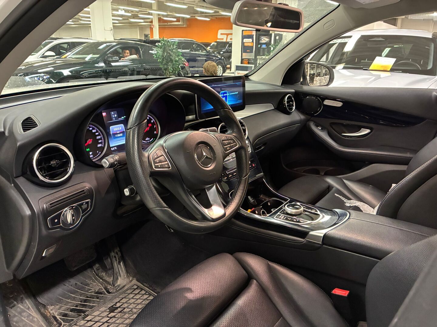 MERCEDES-BENZ GLC 2018