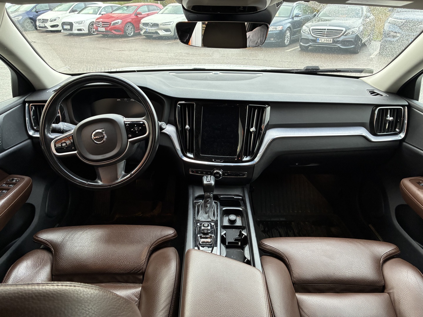 VOLVO V60 2019