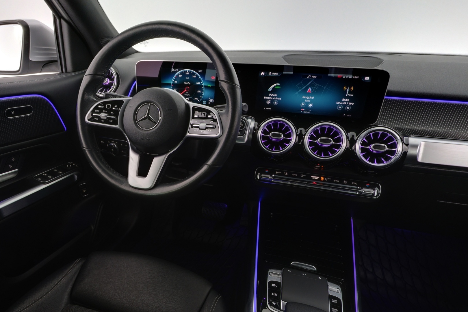 MERCEDES-BENZ GLB 2021