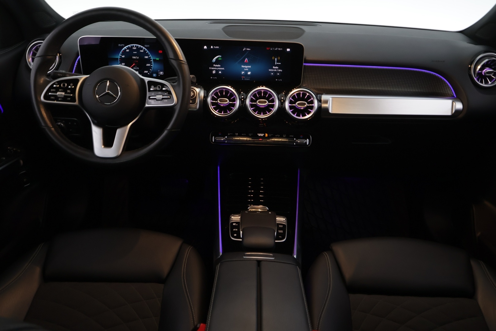 MERCEDES-BENZ GLB 2021