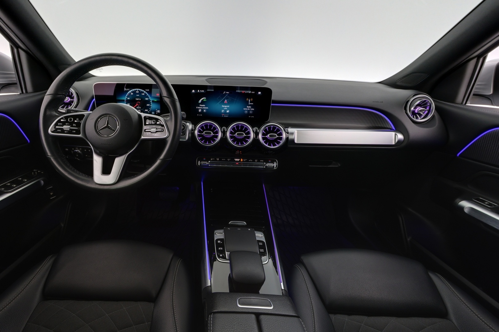 MERCEDES-BENZ GLB 2021