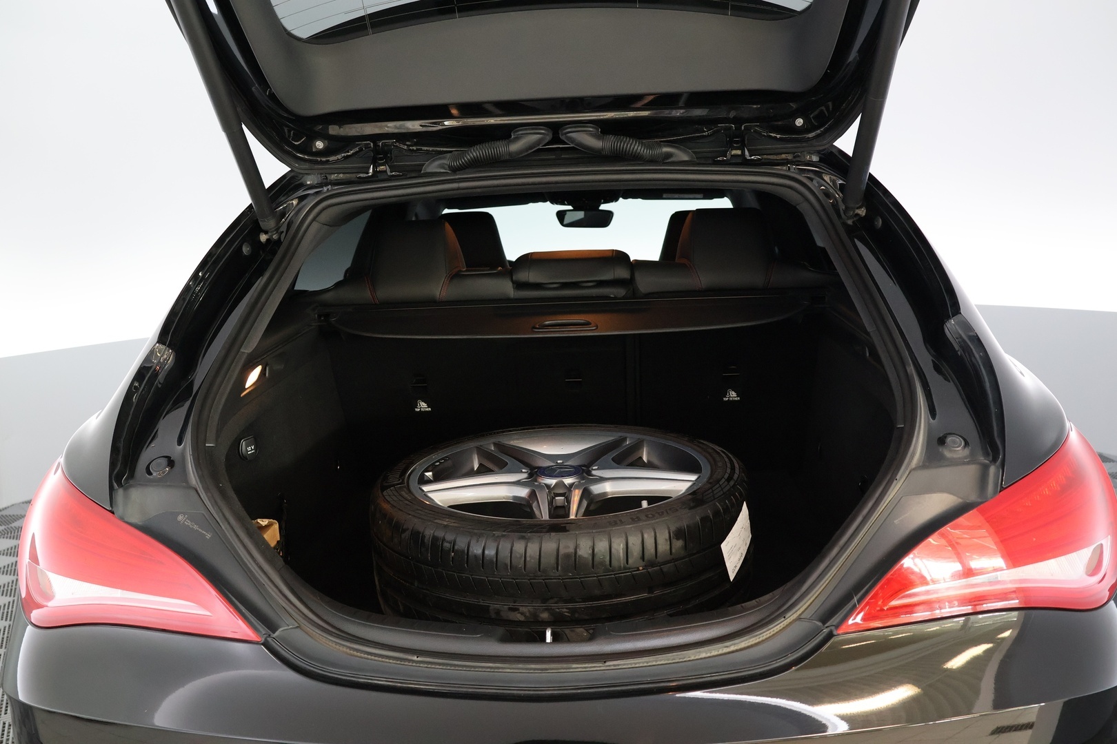 MERCEDES-BENZ CLA 2016