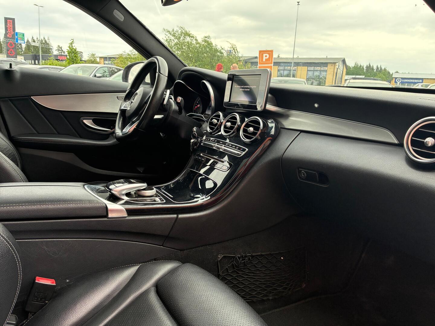 MERCEDES-BENZ C 2017