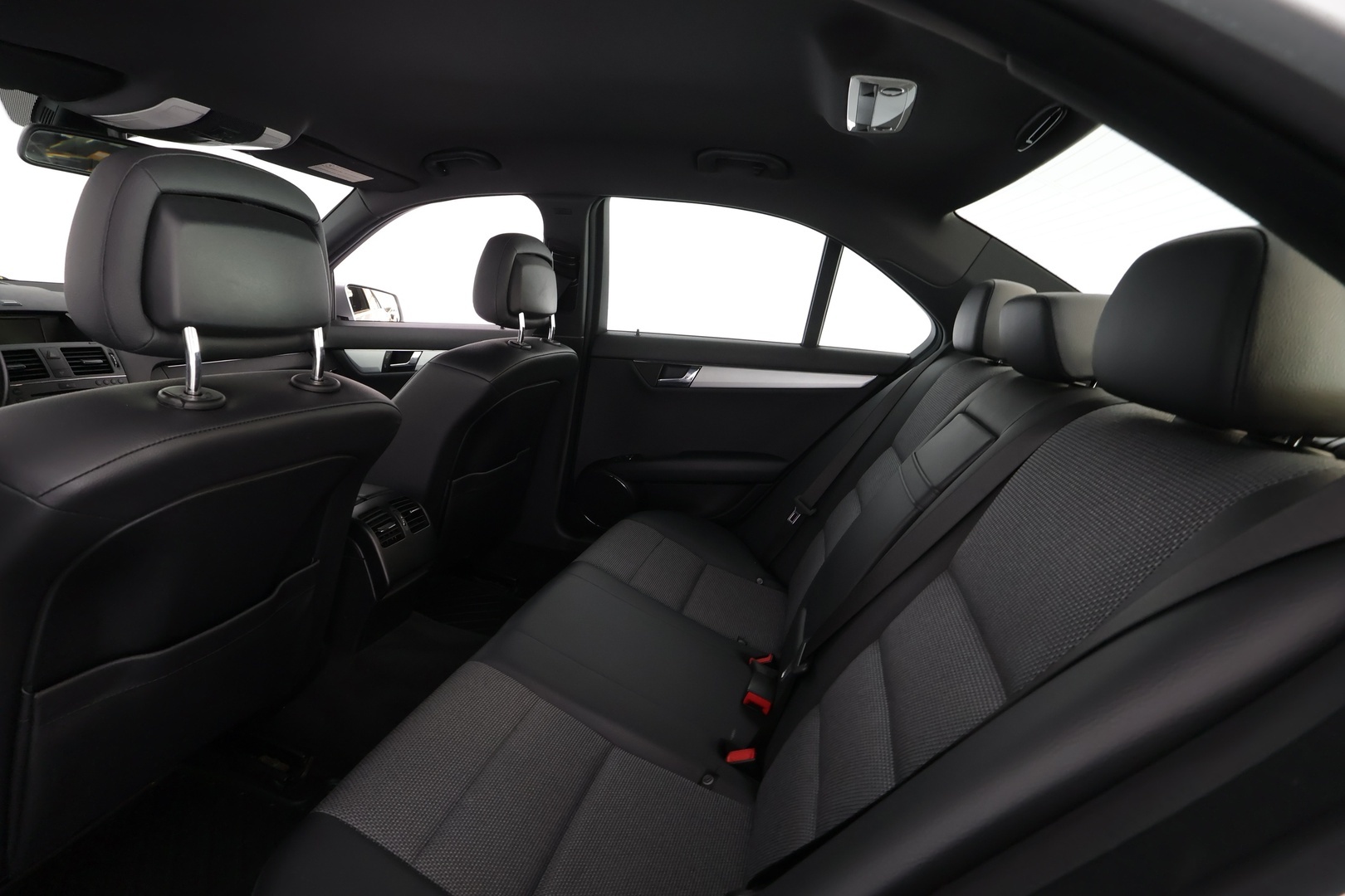 MERCEDES-BENZ C 2010