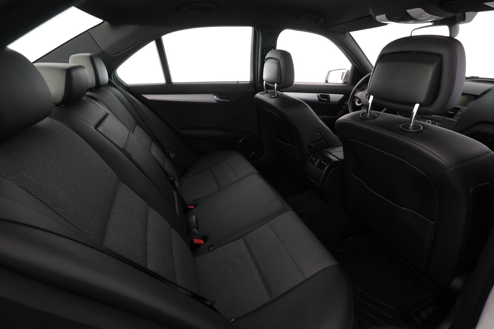 MERCEDES-BENZ C 2010