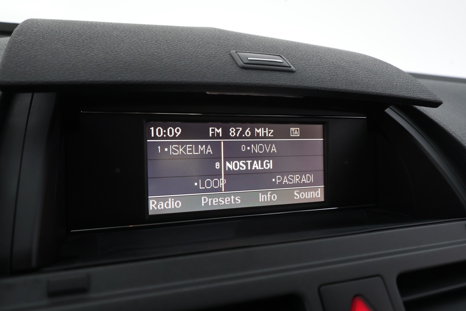 MERCEDES-BENZ C 2010