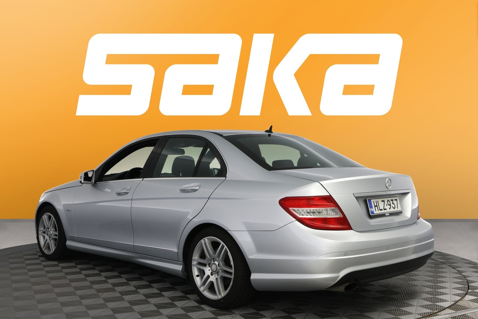 MERCEDES-BENZ C 2010