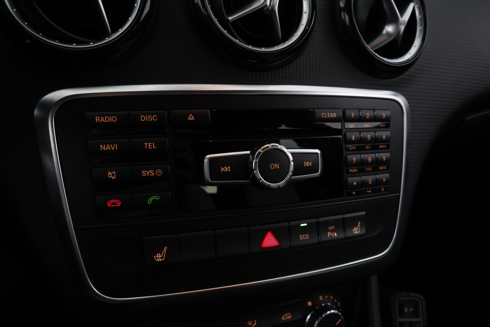 MERCEDES-BENZ A 2013
