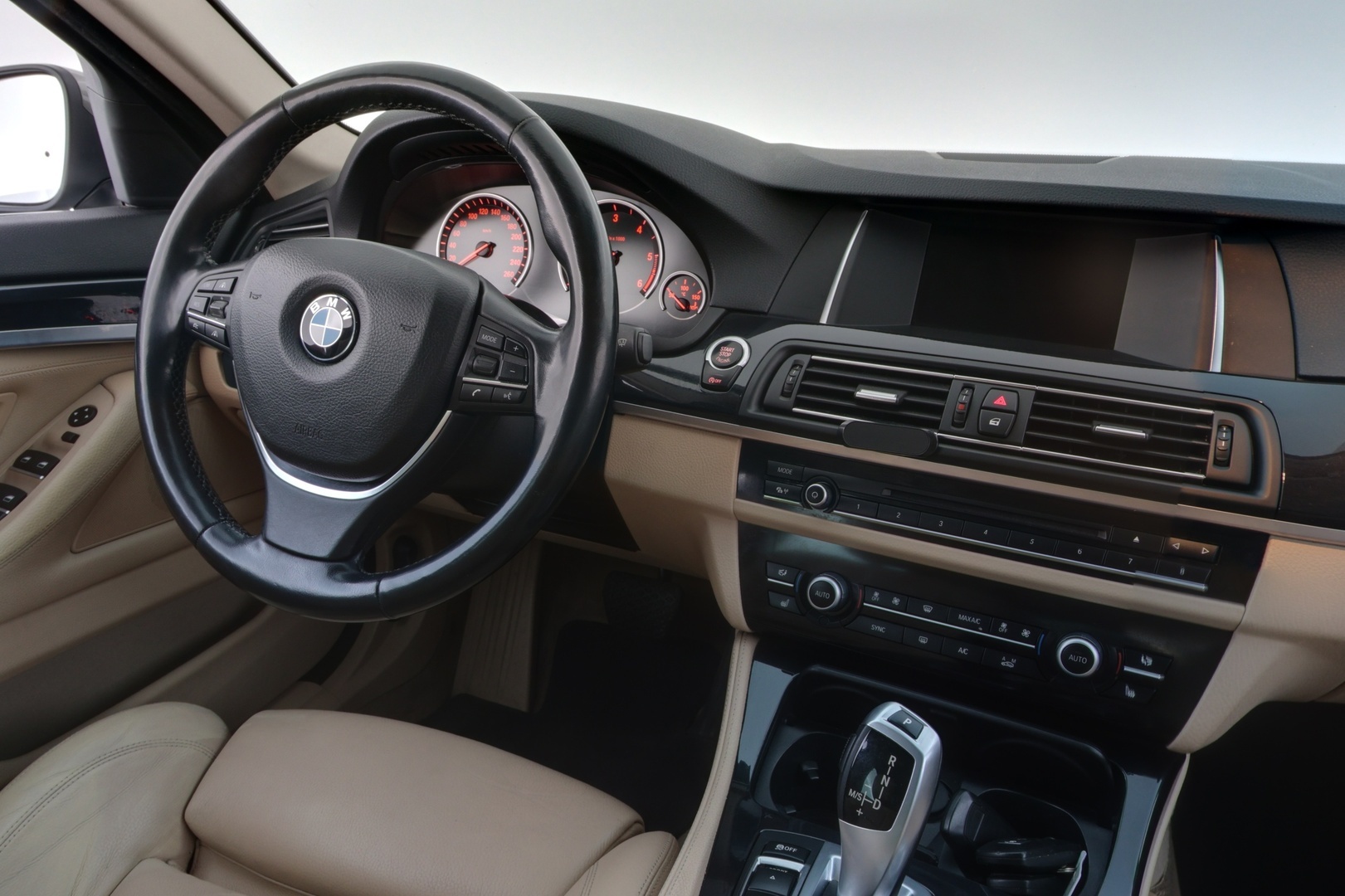 BMW 520 2014