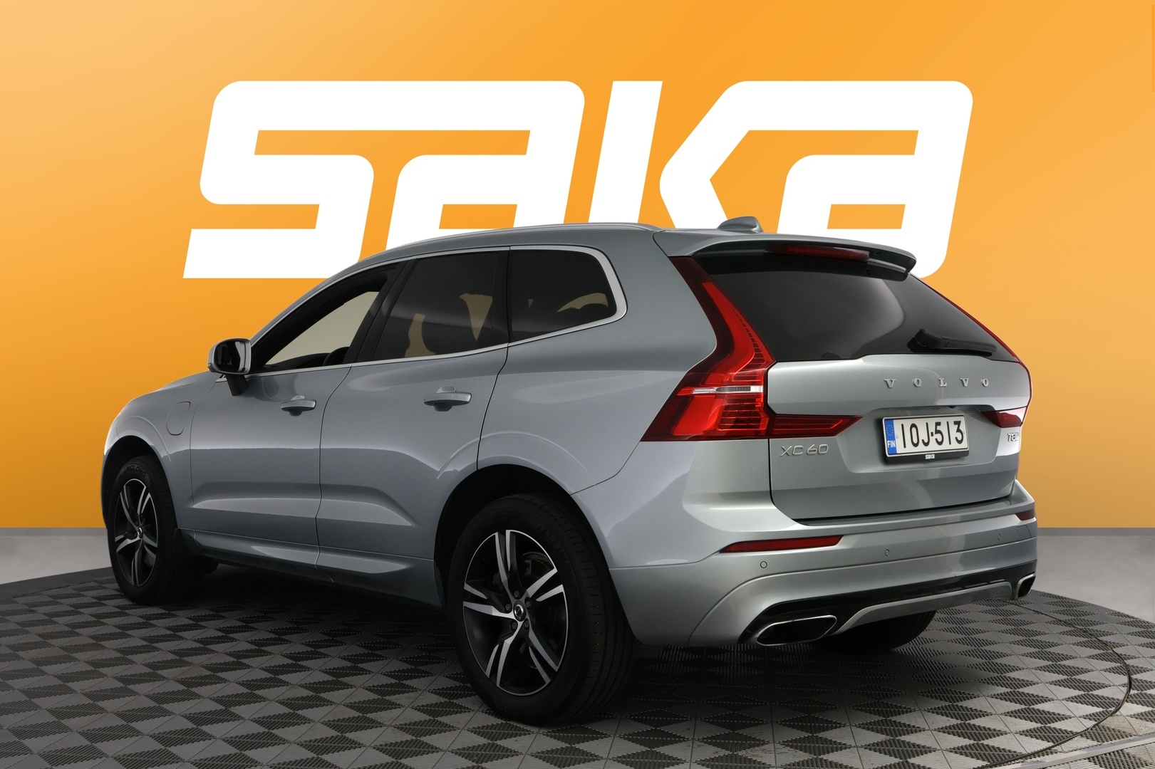 VOLVO XC60 2018