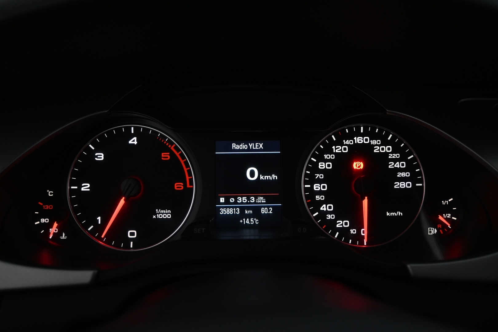 AUDI A4 2008
