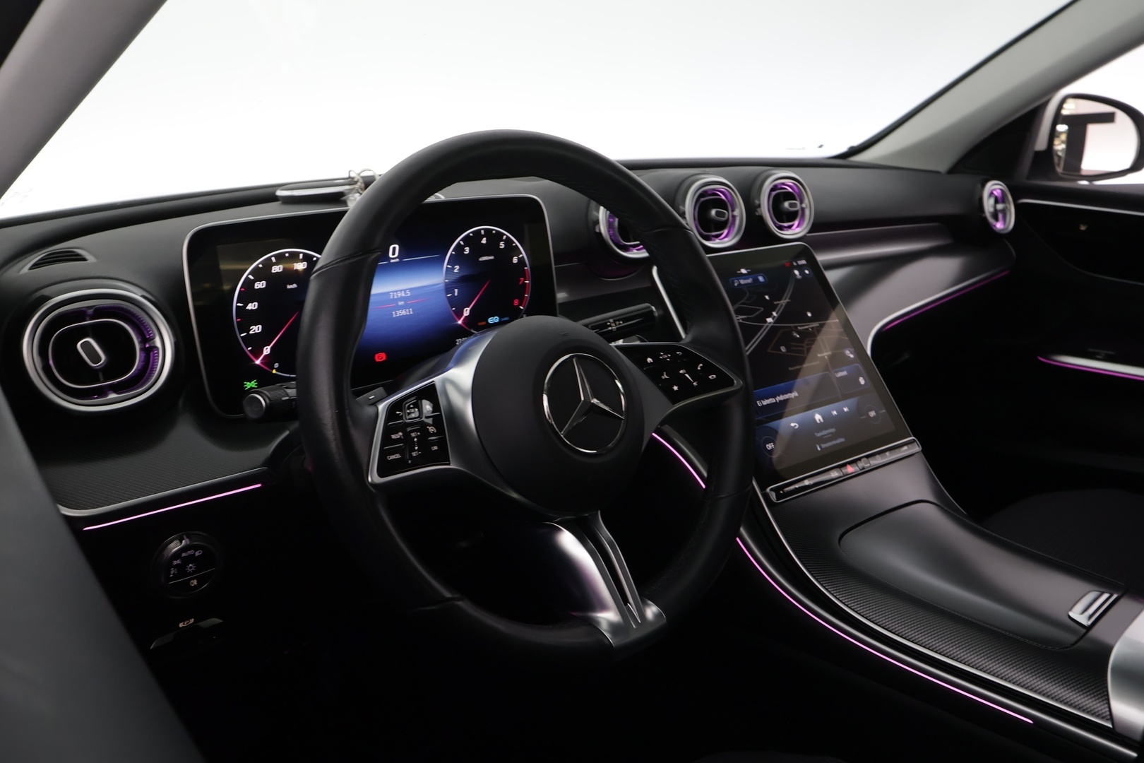 MERCEDES-BENZ C 180 2021