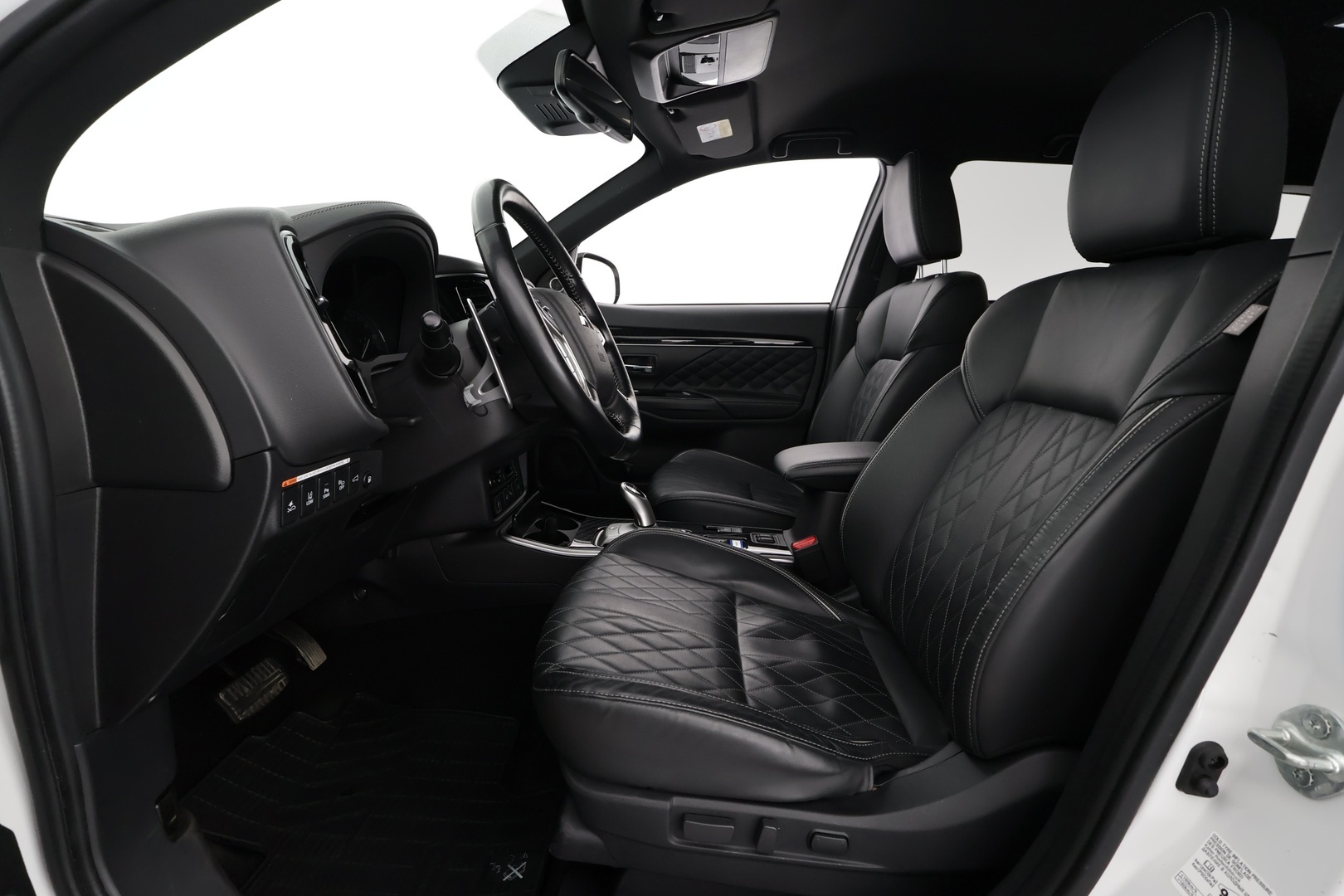 MITSUBISHI Outlander PHEV 2020