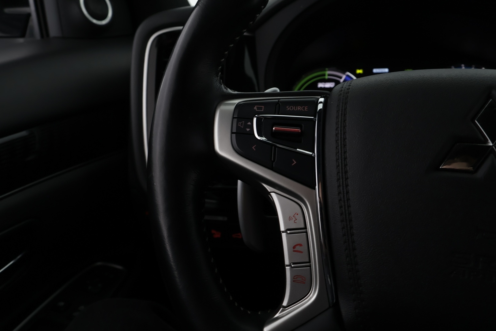 MITSUBISHI Outlander PHEV 2020